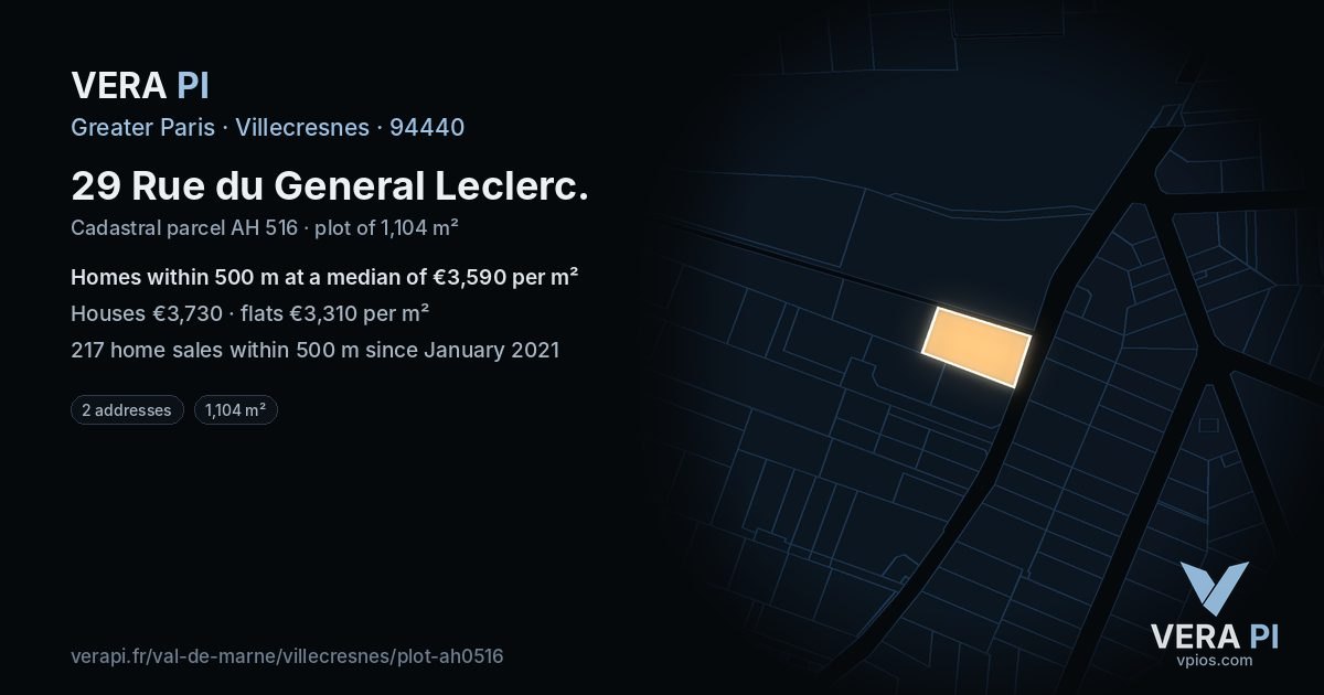 29 Rue du General Leclerc, Villecresnes at night – the plot lit, the parcels around coloured by the prices near them