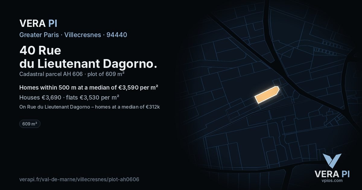 40 Rue du Lieutenant Dagorno, Villecresnes at night – the plot lit, the parcels around coloured by the prices near them