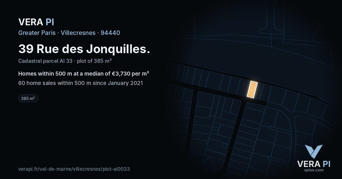 39 Rue des Jonquilles, Villecresnes at night – the plot lit, the parcels around coloured by the prices near them