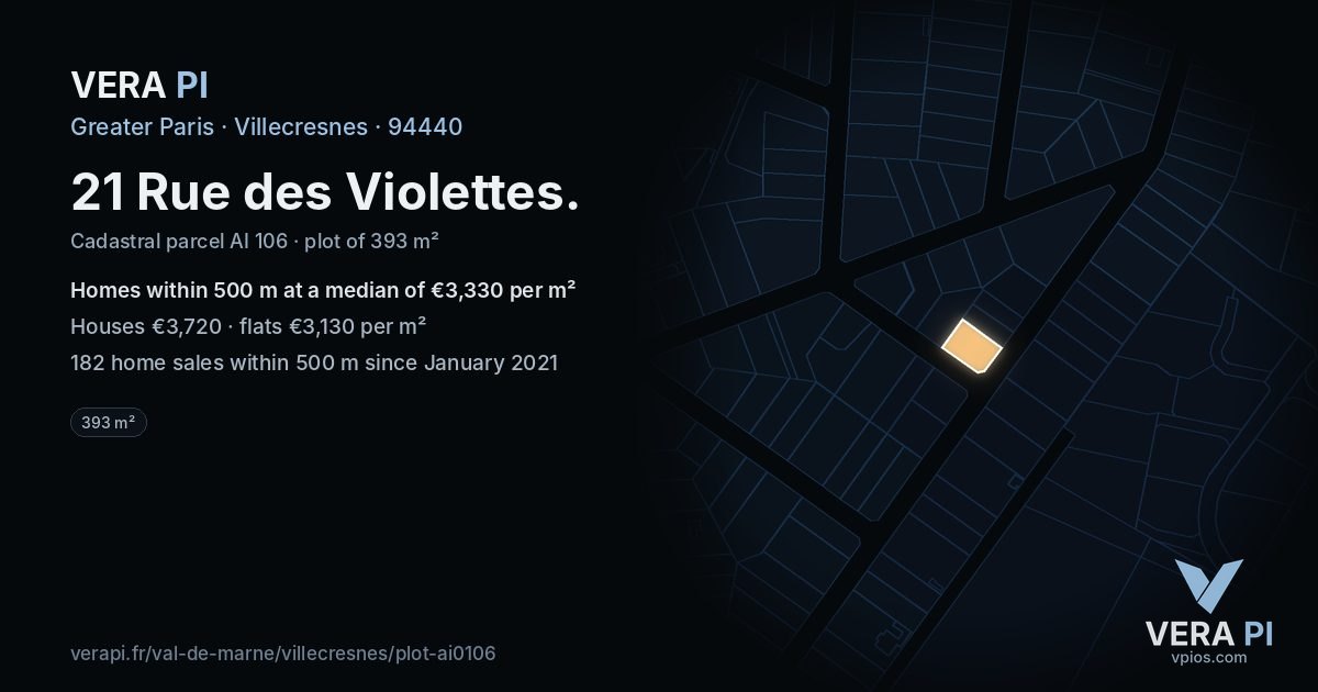 21 Rue des Violettes, Villecresnes at night – the plot lit, the parcels around coloured by the prices near them