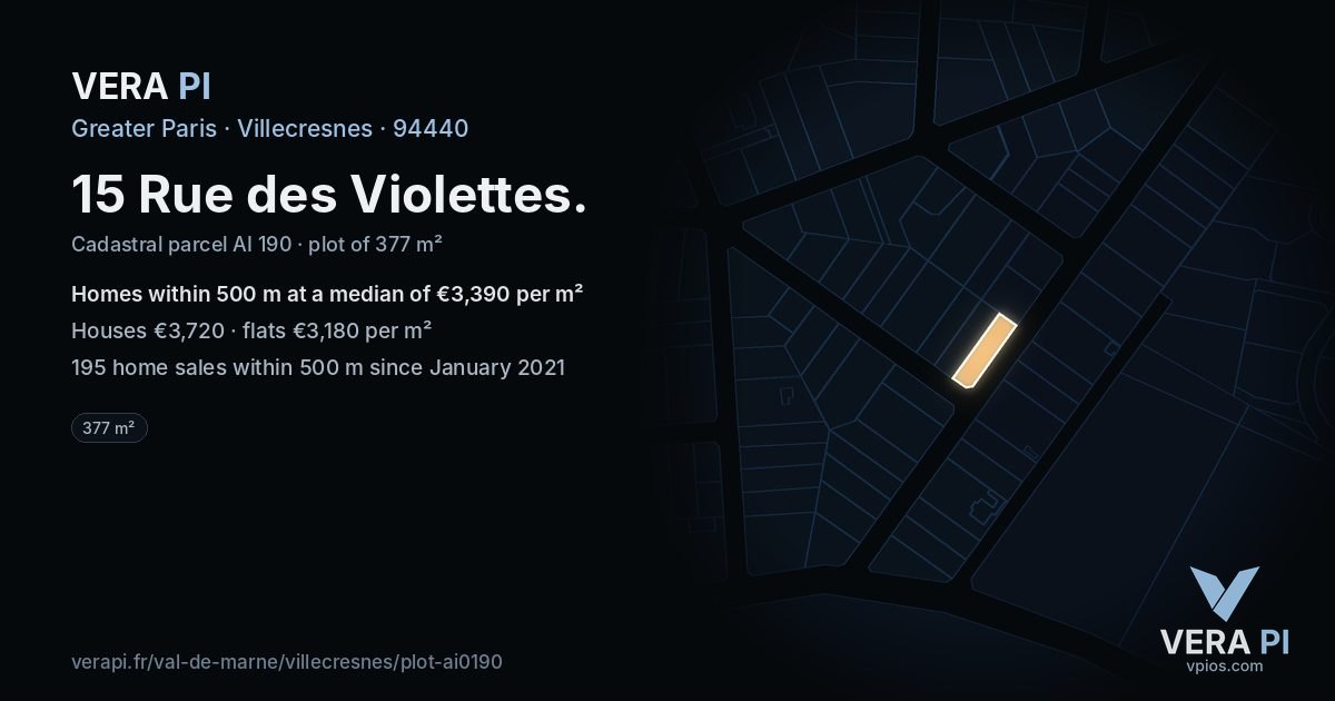 15 Rue des Violettes, Villecresnes at night – the plot lit, the parcels around coloured by the prices near them