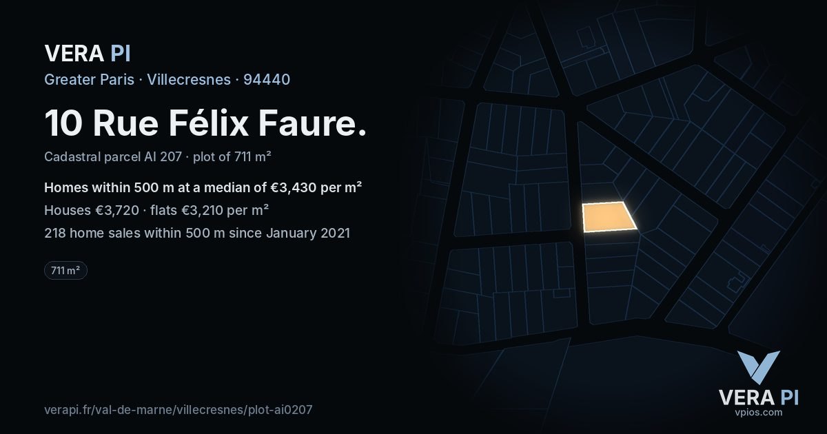 10 Rue Félix Faure, Villecresnes at night – the plot lit, the parcels around coloured by the prices near them