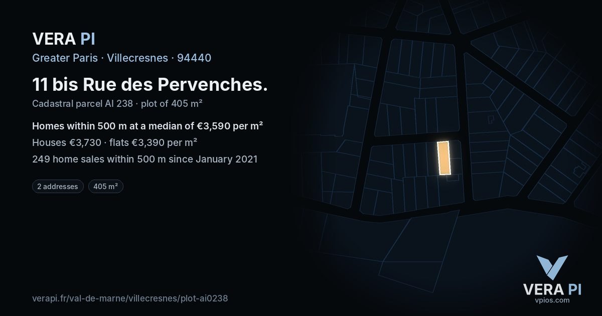 11 bis Rue des Pervenches, Villecresnes at night – the plot lit, the parcels around coloured by the prices near them