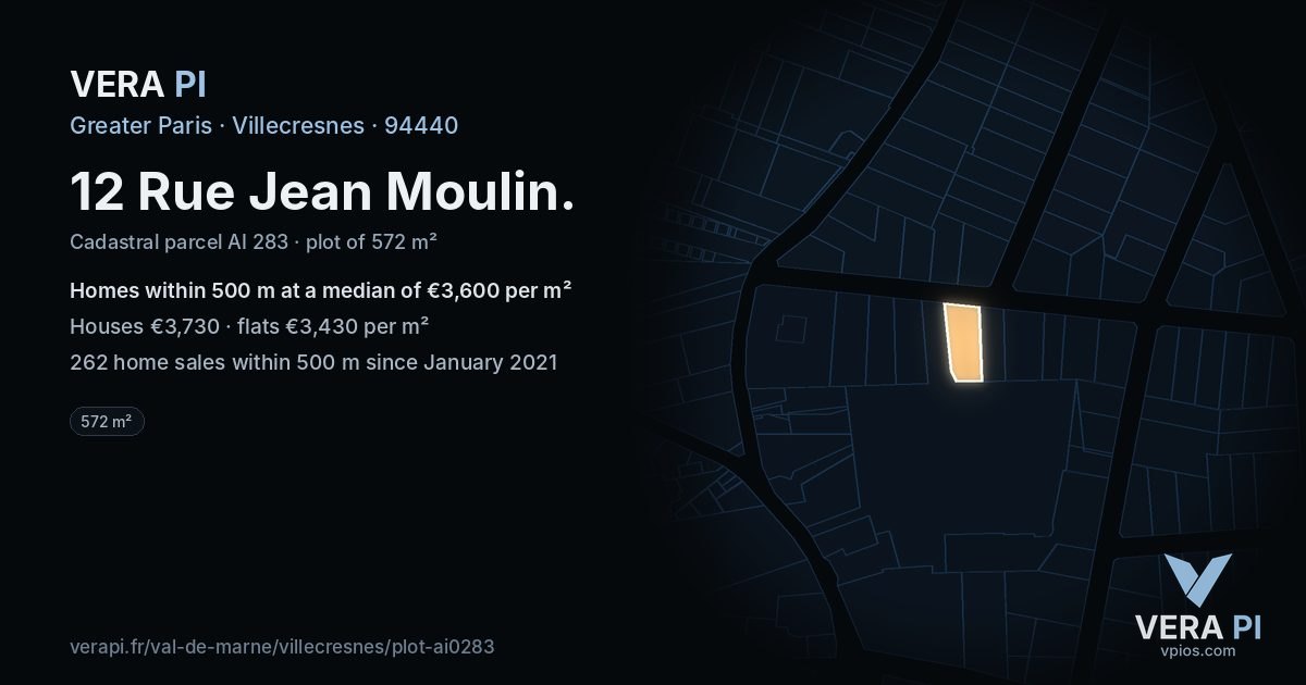 12 Rue Jean Moulin, Villecresnes at night – the plot lit, the parcels around coloured by the prices near them