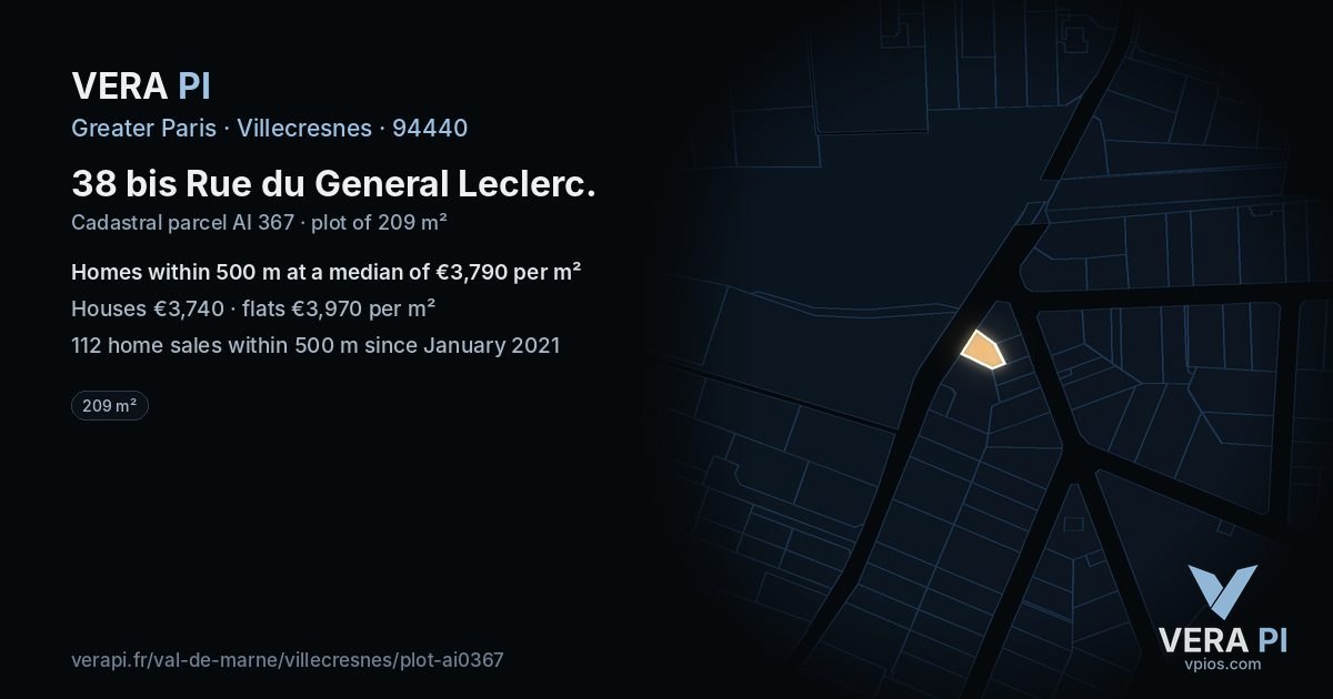 38 bis Rue du General Leclerc, Villecresnes at night – the plot lit, the parcels around coloured by the prices near them