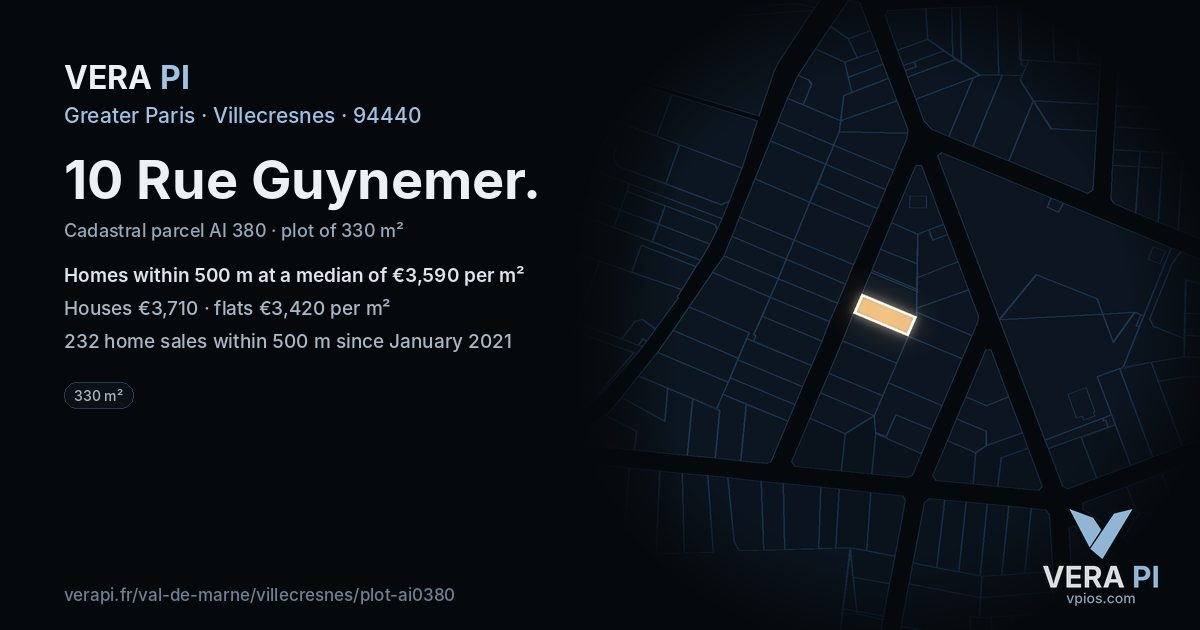 10 Rue Guynemer, Villecresnes at night – the plot lit, the parcels around coloured by the prices near them
