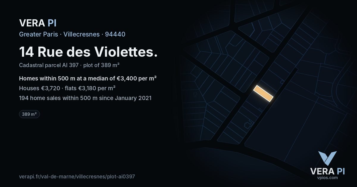 14 Rue des Violettes, Villecresnes at night – the plot lit, the parcels around coloured by the prices near them