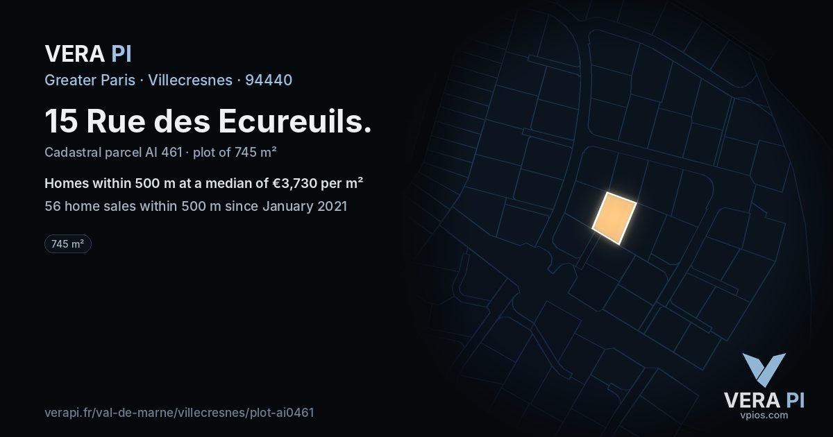 15 Rue des Ecureuils, Villecresnes at night – the plot lit, the parcels around coloured by the prices near them