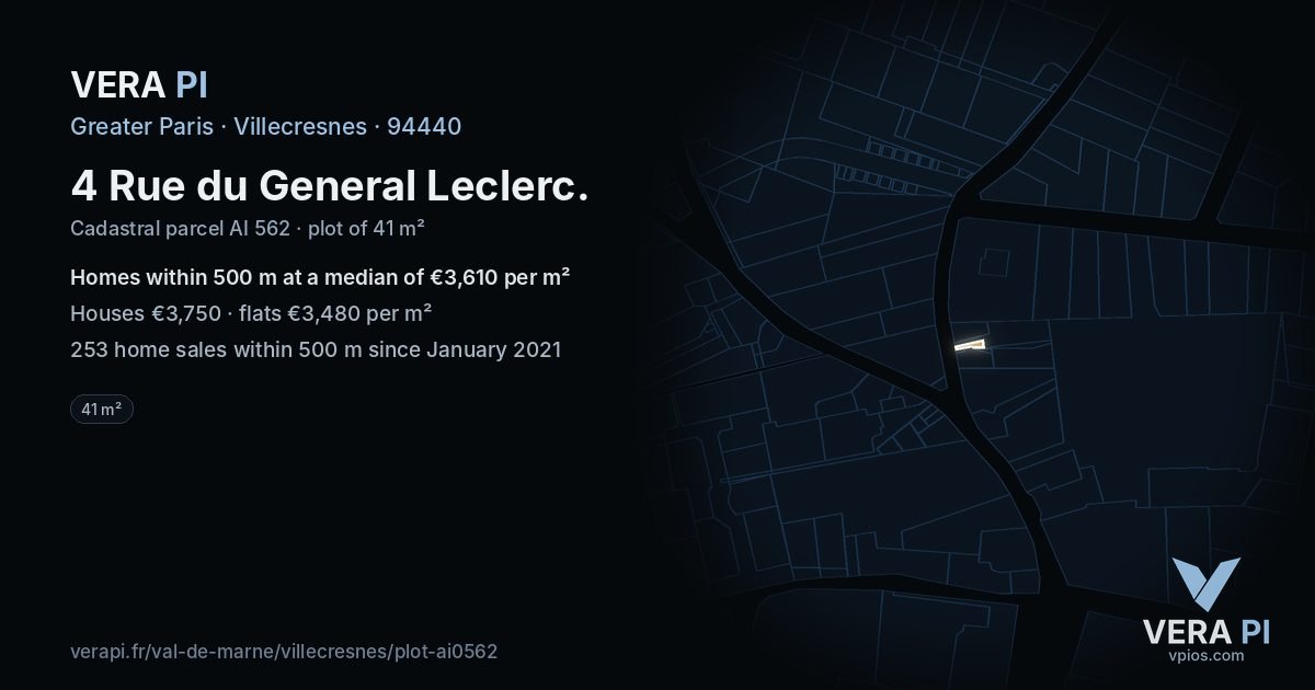 4 Rue du General Leclerc, Villecresnes at night – the plot lit, the parcels around coloured by the prices near them