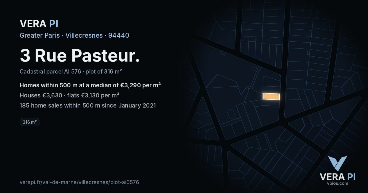 3 Rue Pasteur, Villecresnes at night – the plot lit, the parcels around coloured by the prices near them