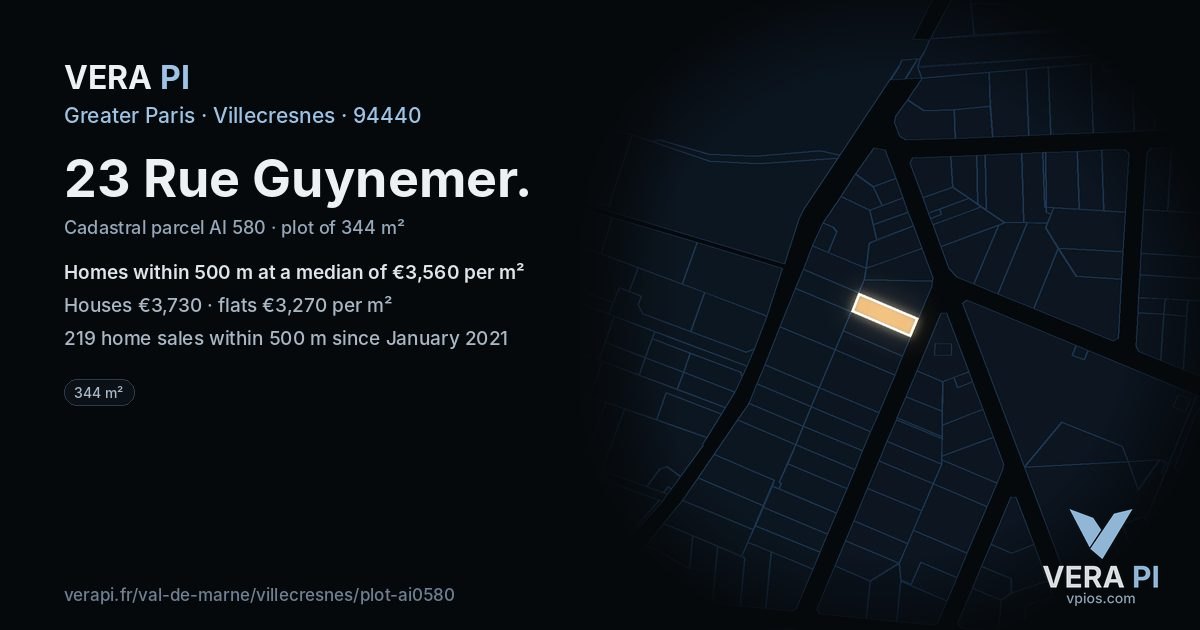 23 Rue Guynemer, Villecresnes at night – the plot lit, the parcels around coloured by the prices near them