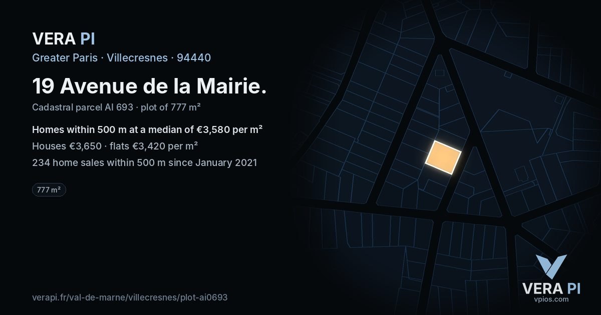 19 Avenue de la Mairie, Villecresnes at night – the plot lit, the parcels around coloured by the prices near them