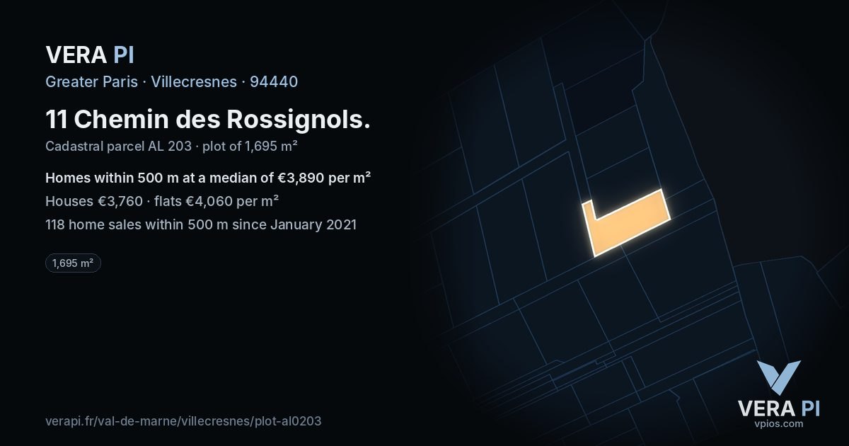11 Chemin des Rossignols, Villecresnes at night – the plot lit, the parcels around coloured by the prices near them