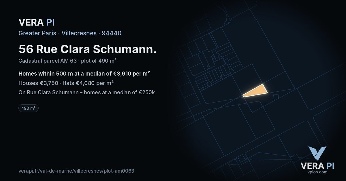 56 Rue Clara Schumann, Villecresnes at night – the plot lit, the parcels around coloured by the prices near them