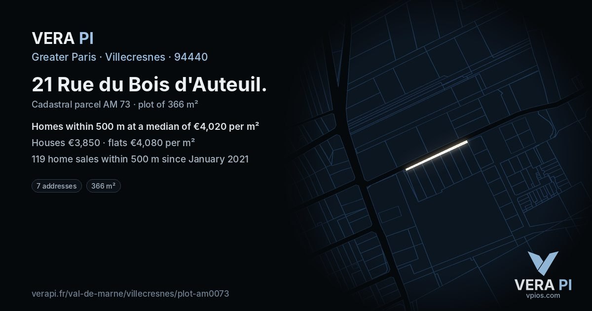 21 Rue du Bois d'Auteuil, Villecresnes at night – the plot lit, the parcels around coloured by the prices near them