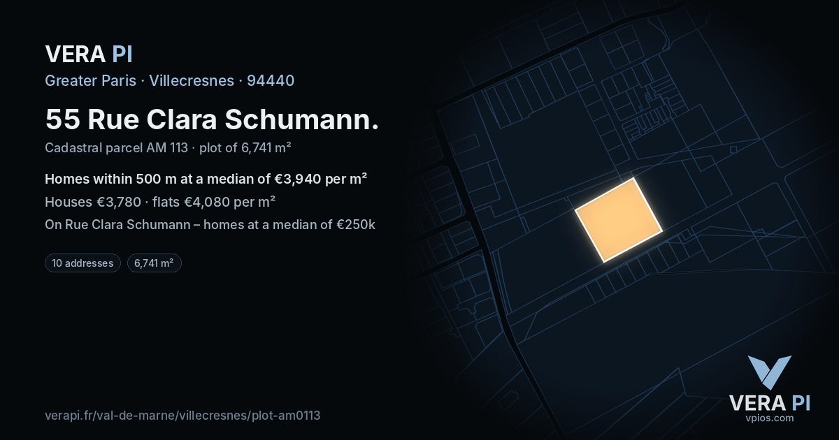 55 Rue Clara Schumann, Villecresnes at night – the plot lit, the parcels around coloured by the prices near them