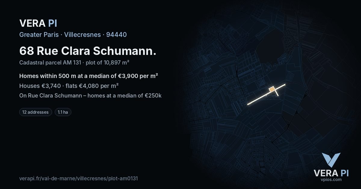 68 Rue Clara Schumann, Villecresnes at night – the plot lit, the parcels around coloured by the prices near them