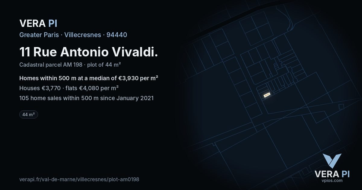 11 Rue Antonio Vivaldi, Villecresnes at night – the plot lit, the parcels around coloured by the prices near them