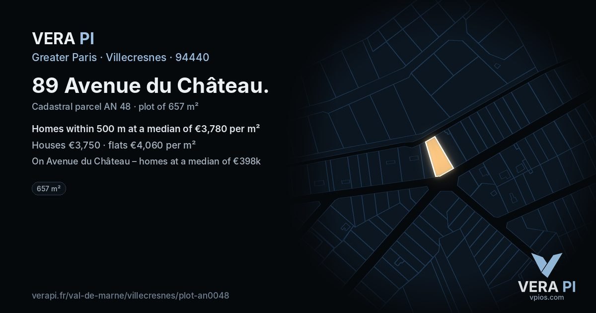 89 Avenue du Château, Villecresnes at night – the plot lit, the parcels around coloured by the prices near them