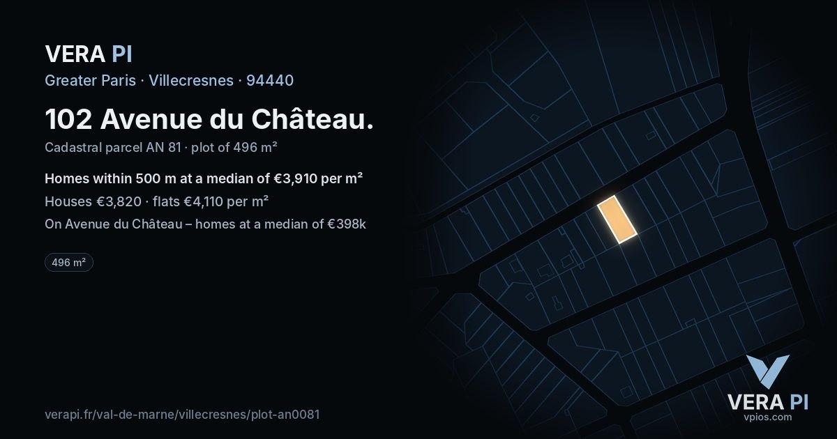 102 Avenue du Château, Villecresnes at night – the plot lit, the parcels around coloured by the prices near them