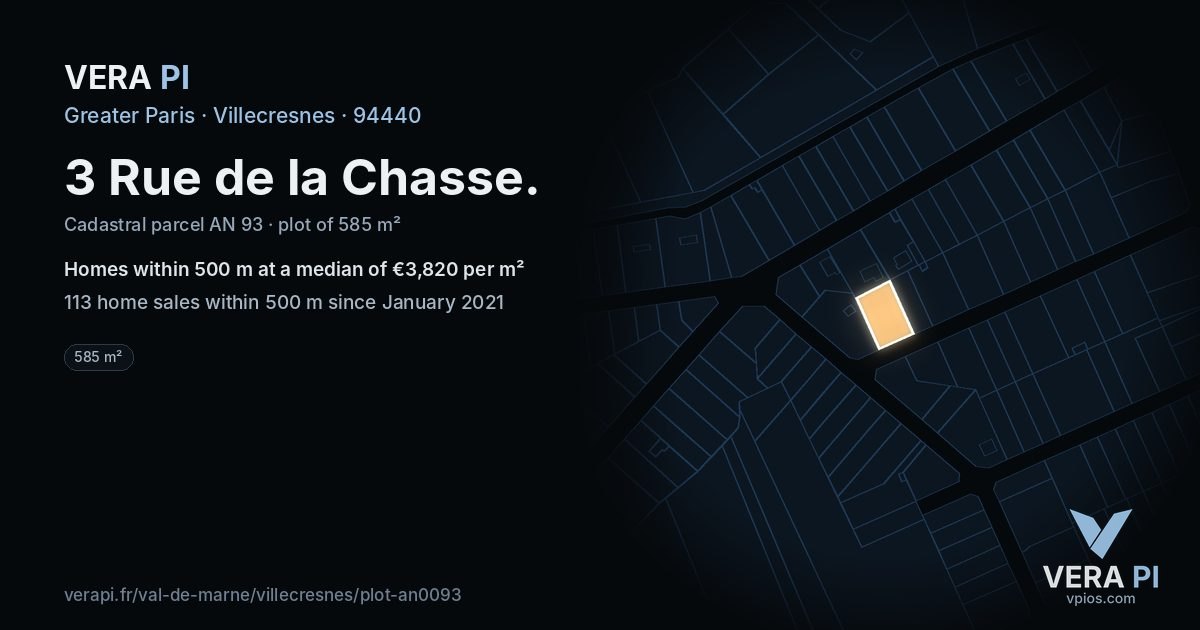 3 Rue de la Chasse, Villecresnes at night – the plot lit, the parcels around coloured by the prices near them