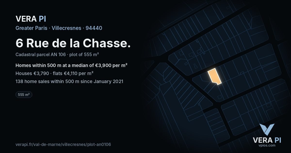 6 Rue de la Chasse, Villecresnes at night – the plot lit, the parcels around coloured by the prices near them