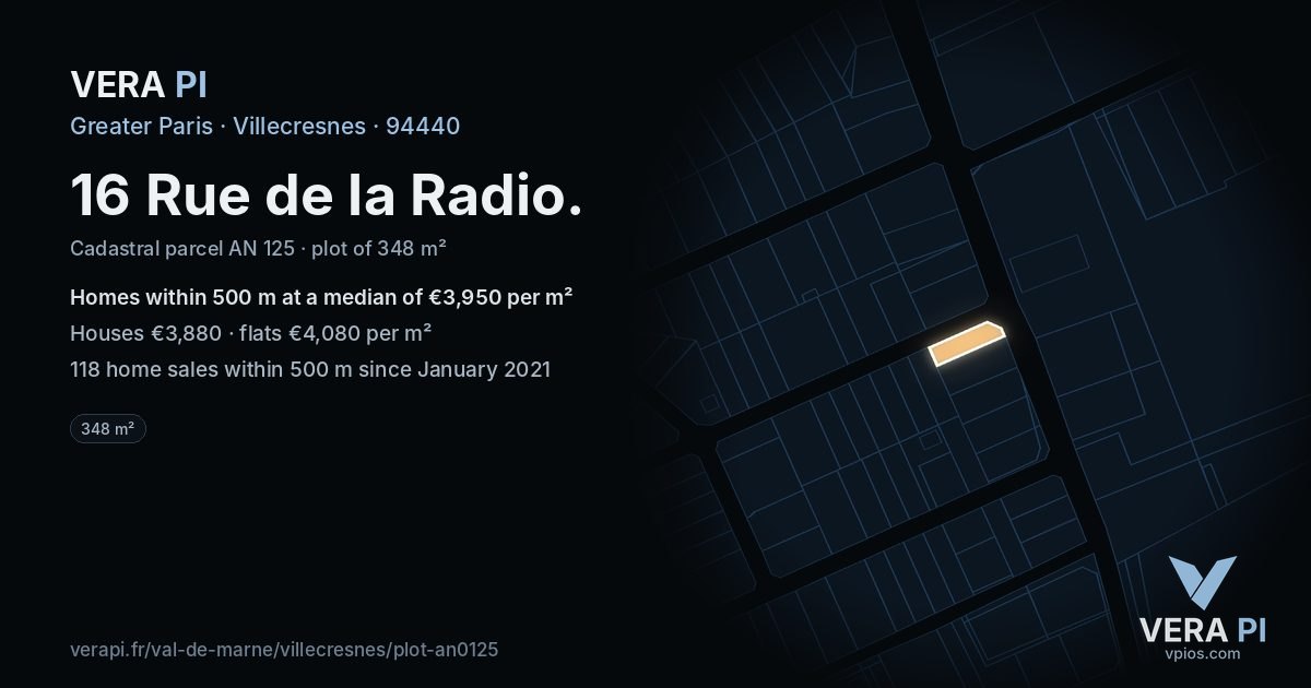 16 Rue de la Radio, Villecresnes at night – the plot lit, the parcels around coloured by the prices near them