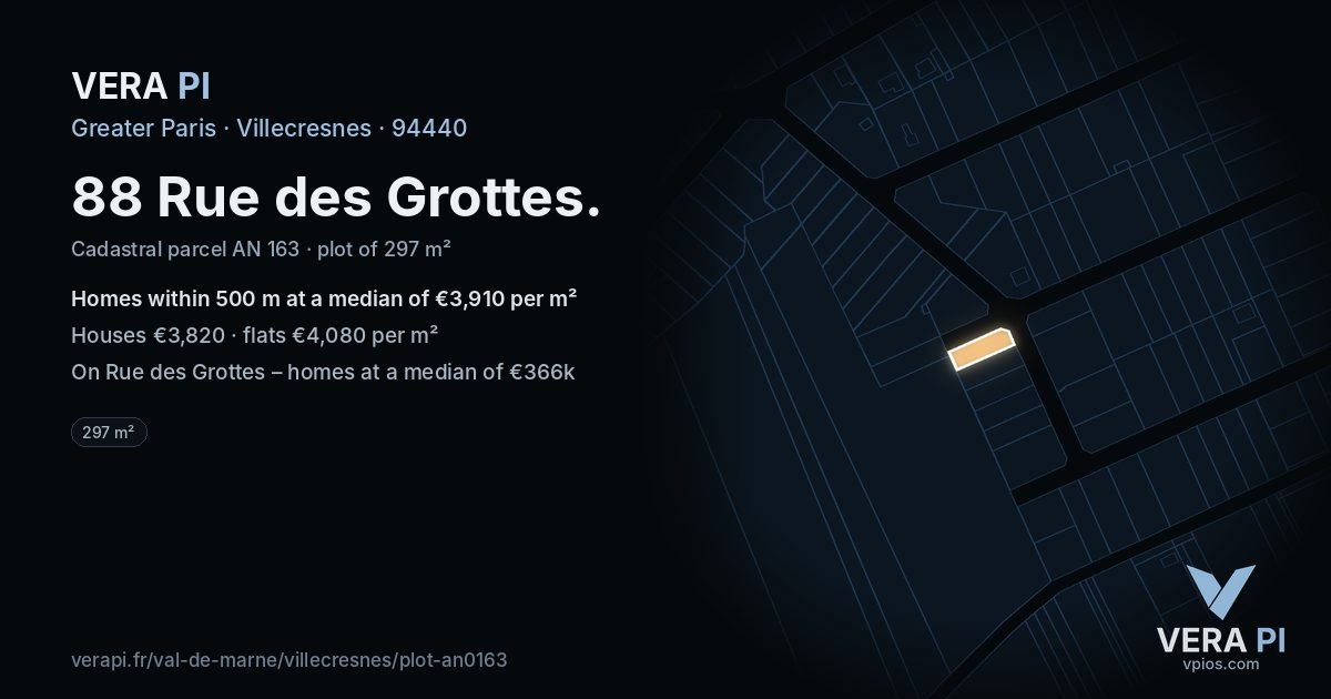 88 Rue des Grottes, Villecresnes at night – the plot lit, the parcels around coloured by the prices near them