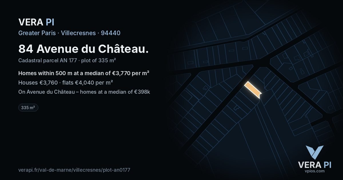 84 Avenue du Château, Villecresnes at night – the plot lit, the parcels around coloured by the prices near them