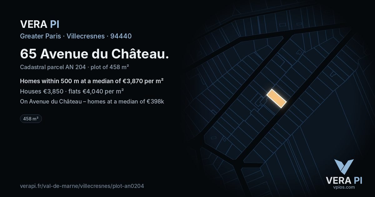 65 Avenue du Château, Villecresnes at night – the plot lit, the parcels around coloured by the prices near them