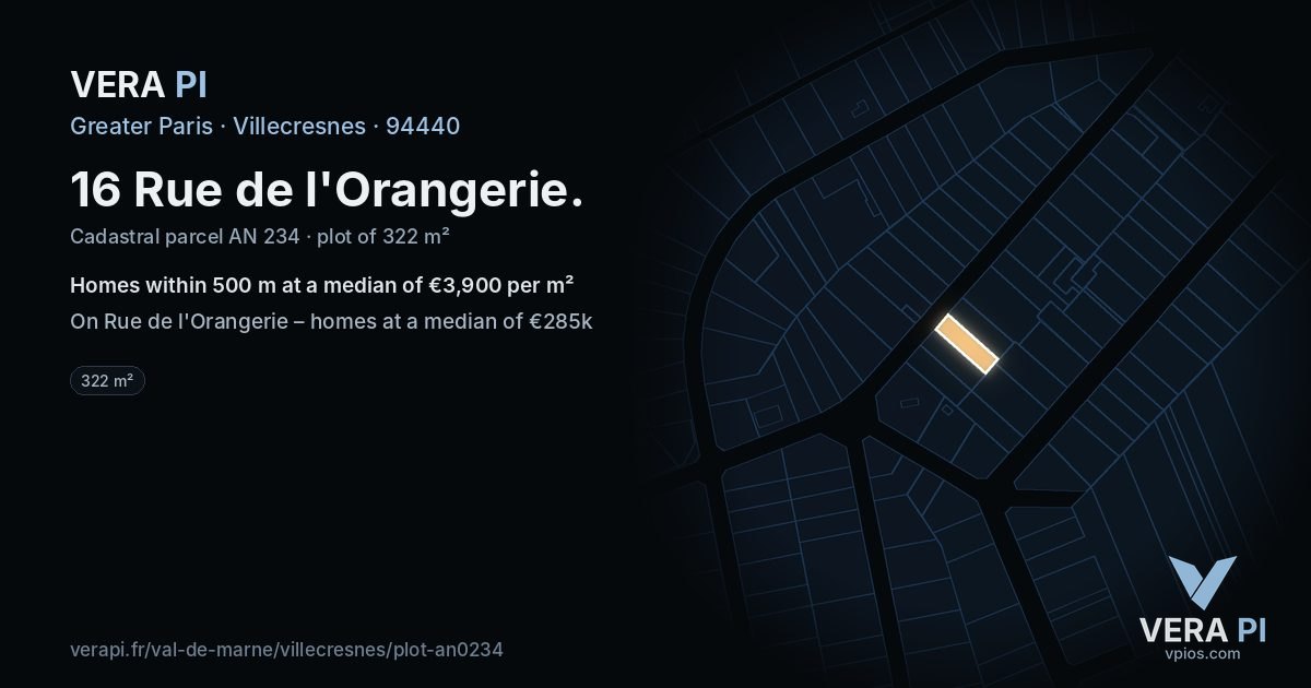 16 Rue de l'Orangerie, Villecresnes at night – the plot lit, the parcels around coloured by the prices near them