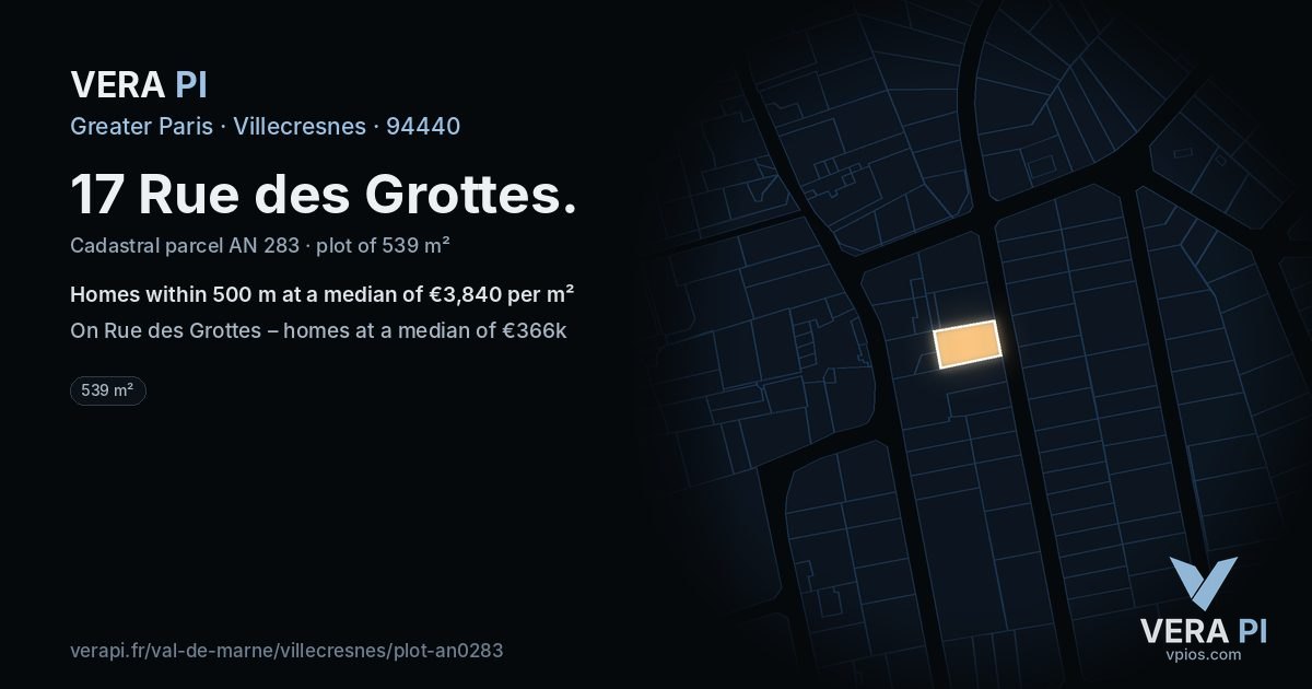 17 Rue des Grottes, Villecresnes at night – the plot lit, the parcels around coloured by the prices near them