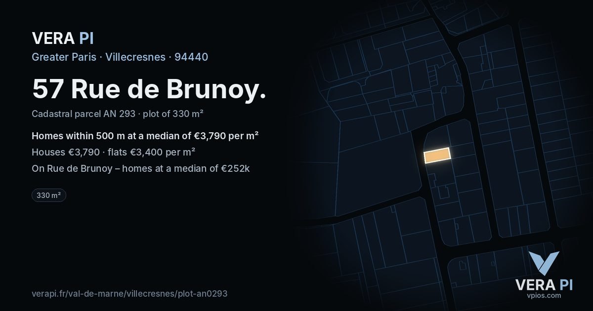 57 Rue de Brunoy, Villecresnes at night – the plot lit, the parcels around coloured by the prices near them