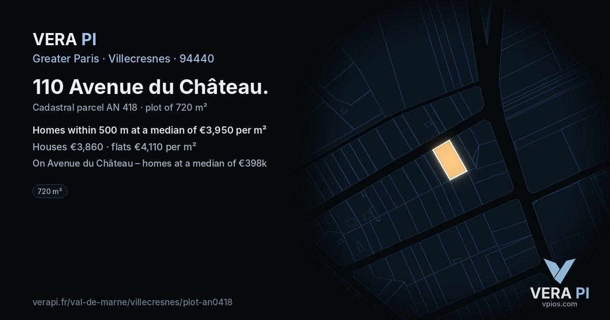 110 Avenue du Château, Villecresnes at night – the plot lit, the parcels around coloured by the prices near them