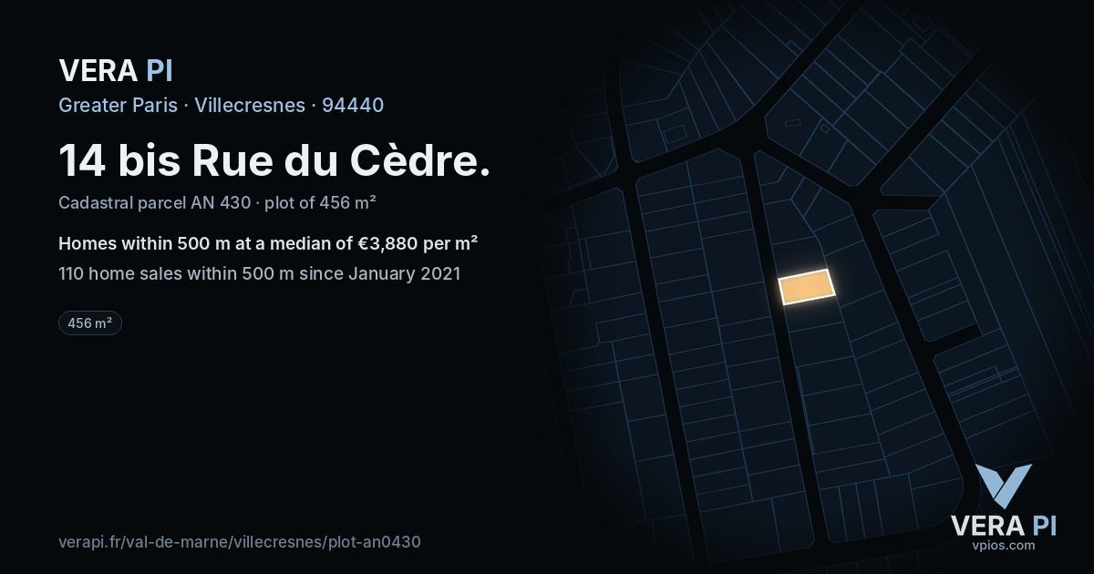 14 bis Rue du Cèdre, Villecresnes at night – the plot lit, the parcels around coloured by the prices near them