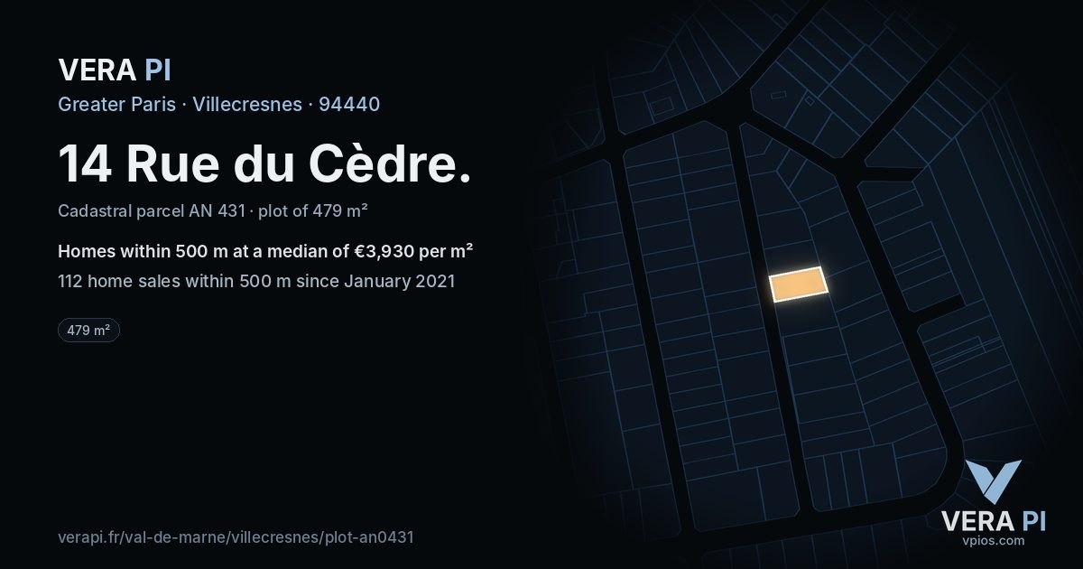 14 Rue du Cèdre, Villecresnes at night – the plot lit, the parcels around coloured by the prices near them