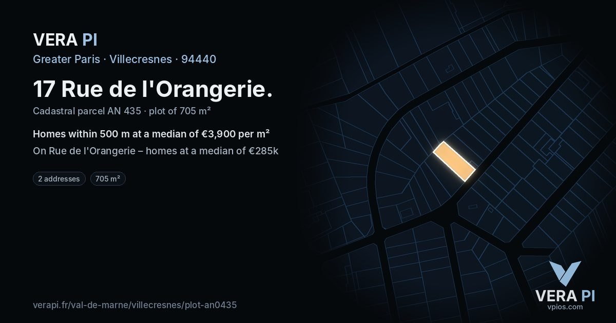 17 Rue de l'Orangerie, Villecresnes at night – the plot lit, the parcels around coloured by the prices near them