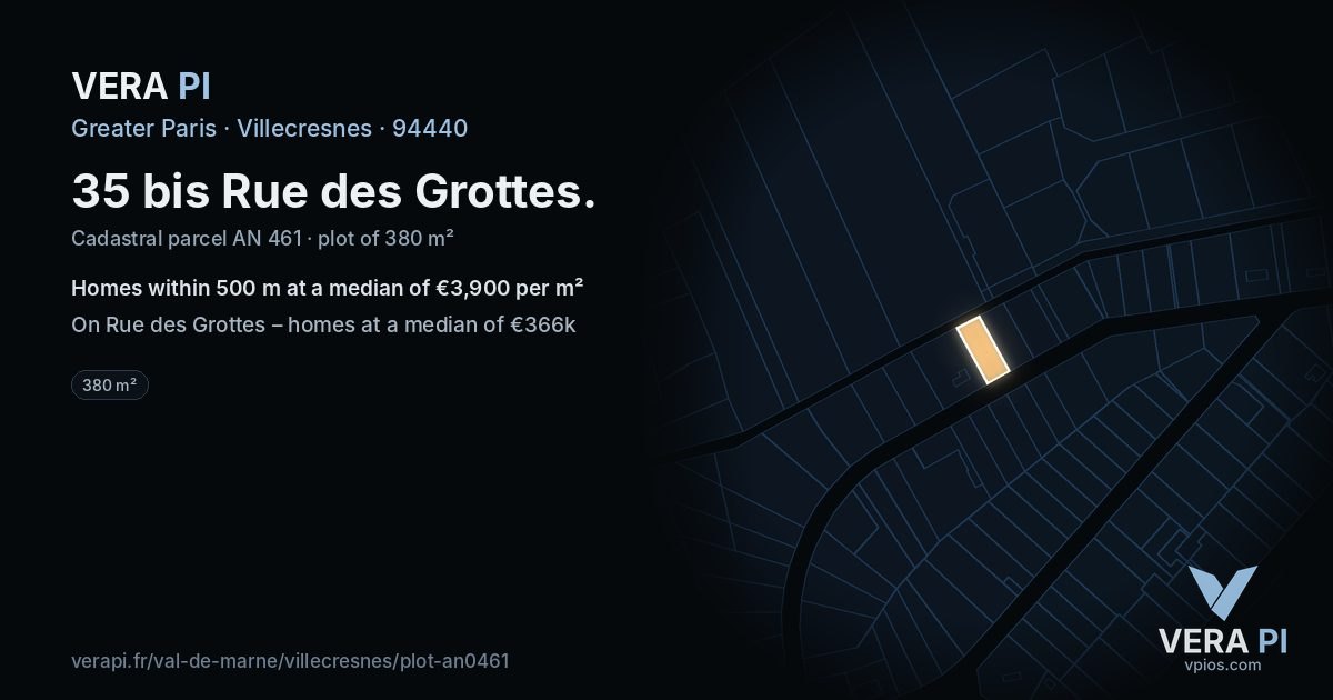 35 bis Rue des Grottes, Villecresnes at night – the plot lit, the parcels around coloured by the prices near them