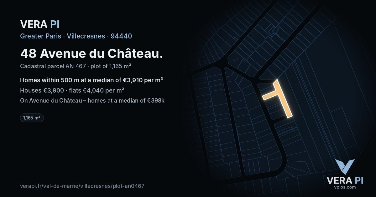 48 Avenue du Château, Villecresnes at night – the plot lit, the parcels around coloured by the prices near them