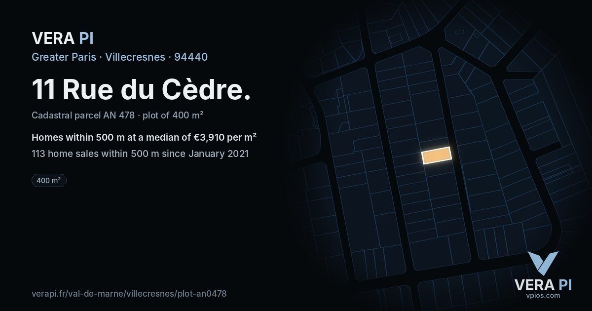 11 Rue du Cèdre, Villecresnes at night – the plot lit, the parcels around coloured by the prices near them