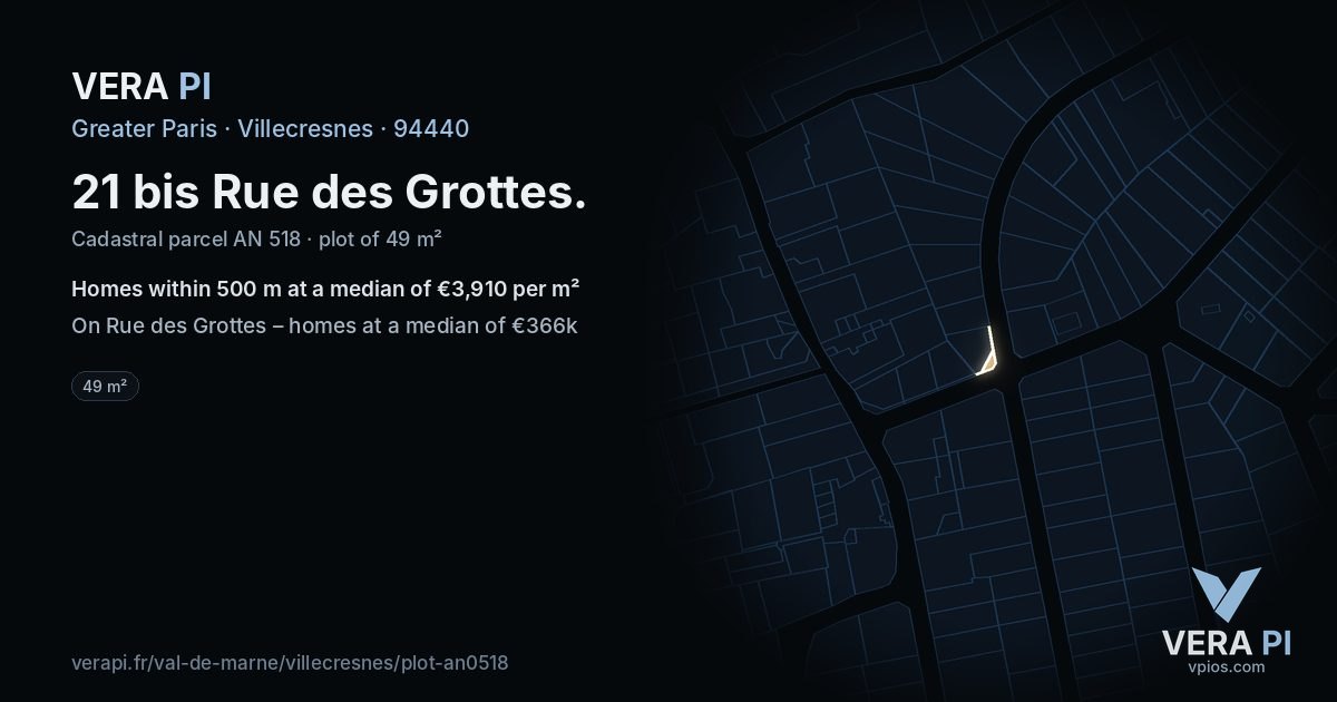 21 bis Rue des Grottes, Villecresnes at night – the plot lit, the parcels around coloured by the prices near them