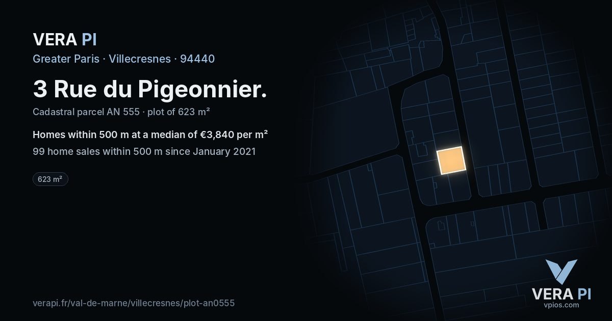3 Rue du Pigeonnier, Villecresnes at night – the plot lit, the parcels around coloured by the prices near them