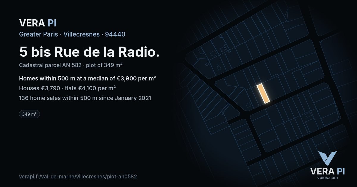5 bis Rue de la Radio, Villecresnes at night – the plot lit, the parcels around coloured by the prices near them