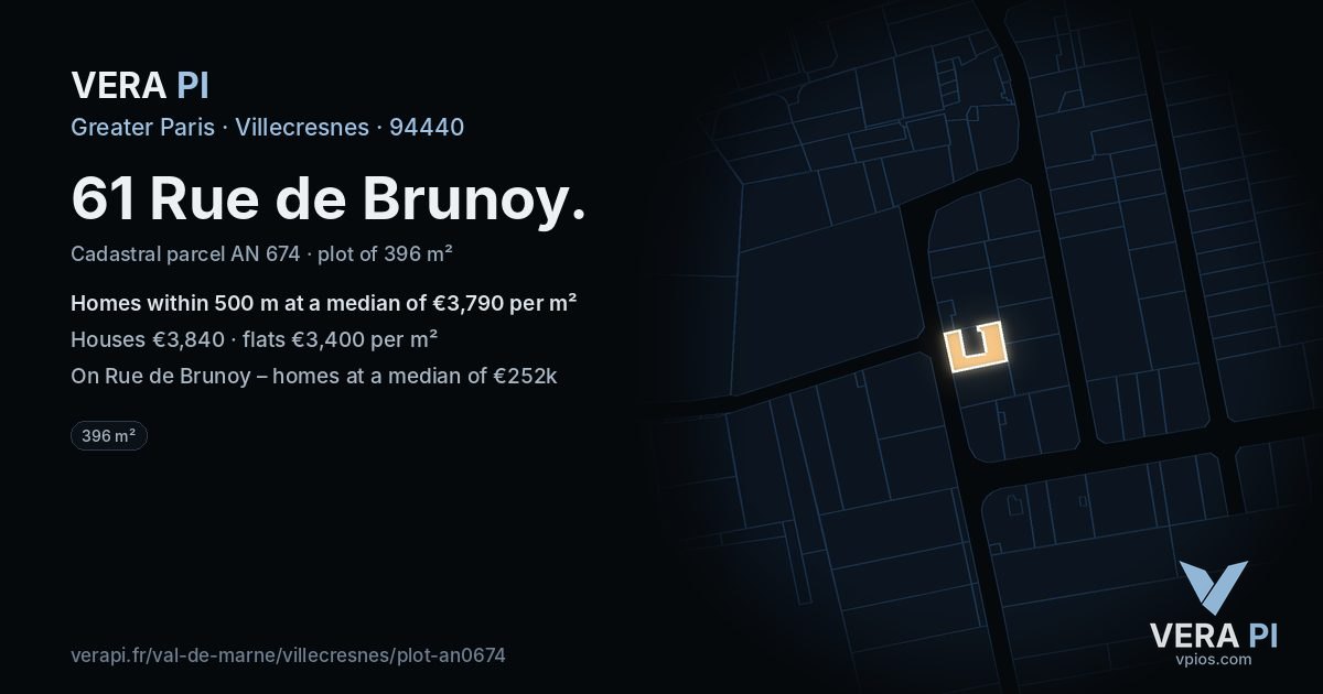 61 Rue de Brunoy, Villecresnes at night – the plot lit, the parcels around coloured by the prices near them