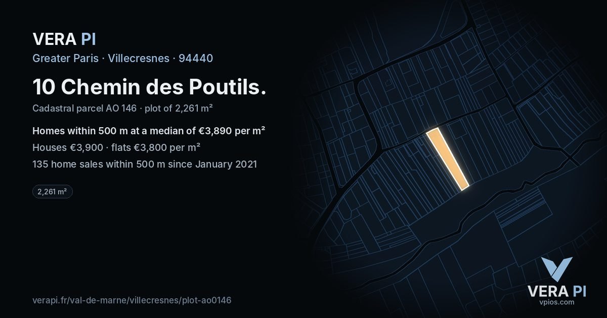 10 Chemin des Poutils, Villecresnes at night – the plot lit, the parcels around coloured by the prices near them