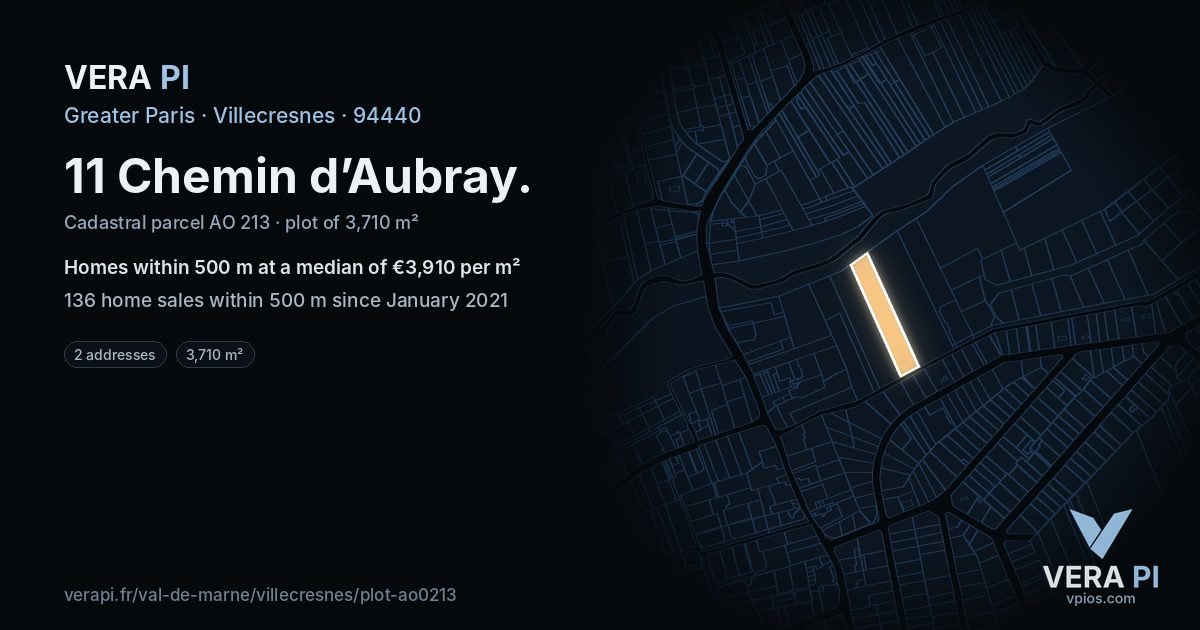11 Chemin d’Aubray, Villecresnes at night – the plot lit, the parcels around coloured by the prices near them