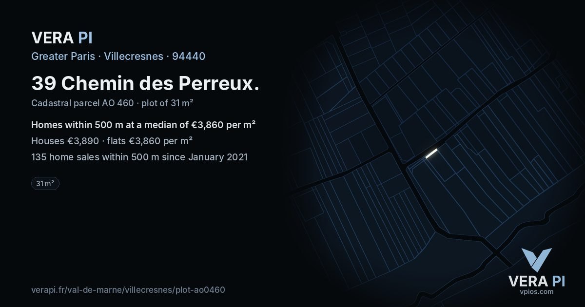 39 Chemin des Perreux, Villecresnes at night – the plot lit, the parcels around coloured by the prices near them