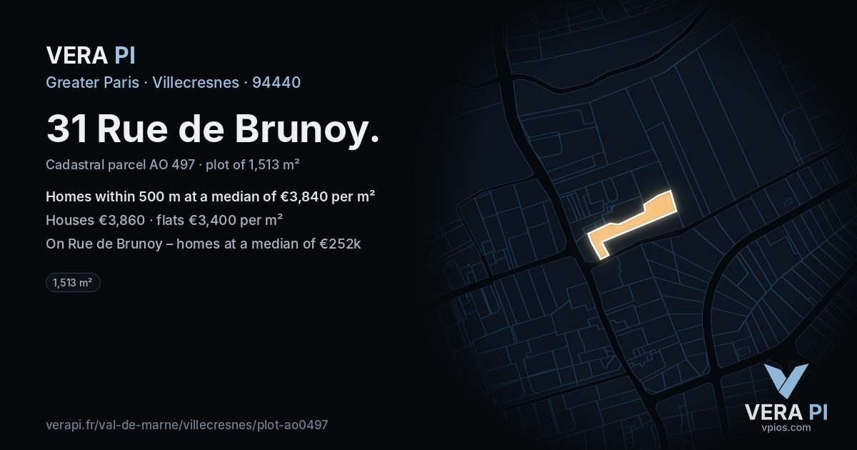 31 Rue de Brunoy, Villecresnes at night – the plot lit, the parcels around coloured by the prices near them