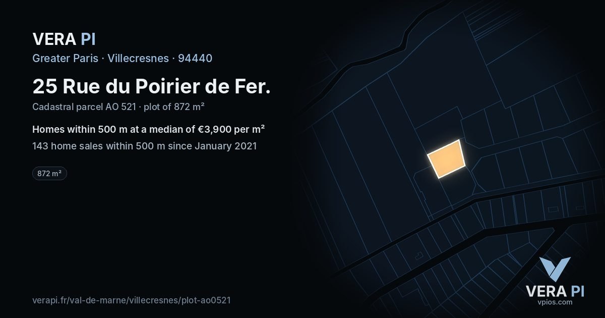 25 Rue du Poirier de Fer, Villecresnes at night – the plot lit, the parcels around coloured by the prices near them