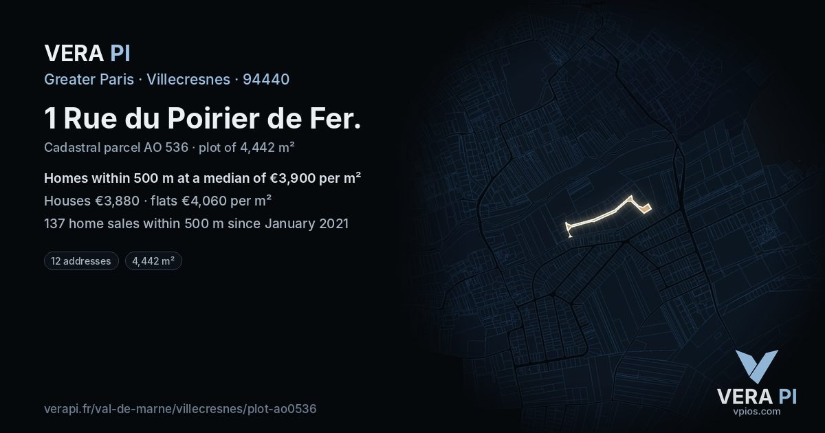 1 Rue du Poirier de Fer, Villecresnes at night – the plot lit, the parcels around coloured by the prices near them